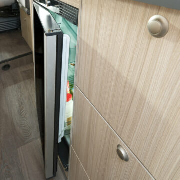 Avtodom Sun Living C65SL - hladilnik