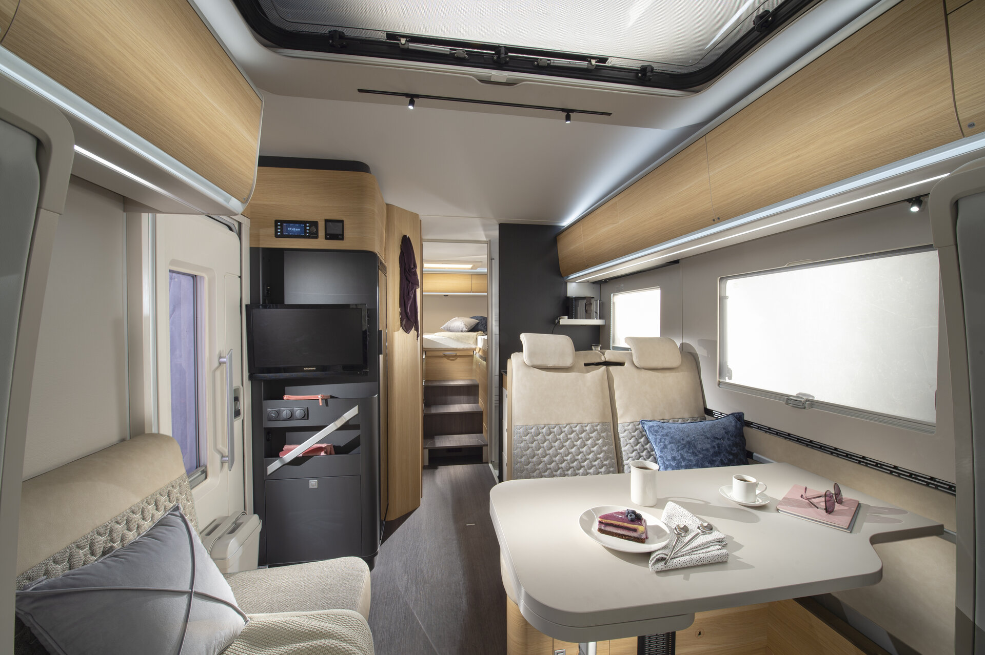 Avtodom Coral S 670 SL Plus - notranjost